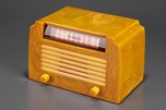 DeWald A-502 ’Step-Top’ Catalin Radio in Swirled Sand + Yellow Insert Grille