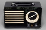 Great Black Catalin Emerson ’Aristocrat’ Radio - Rarely Seen