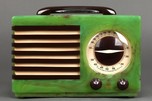 Beautiful Bright Green Emerson ’Aristocrat’ Catalin Radio - Translucent