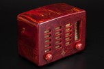 Emerson 564 Radio ’Slot-Grill’ in Marbleized Oxblood Red Catalin