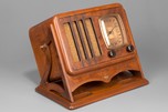 Emerson A-148 Wood Tube Radio - Great ’Leaning’  Ingraham Cabinet Design