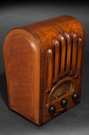 Emerson AU-213 Radio Sakhnoffsky Designed Ingraham Cabinet