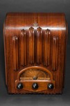 Emerson AU-213 Radio Sakhnoffsky Designed Ingraham Cabinet