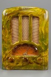 Stunning Emerson AU-190 Radio Marbleized Green Catalin Tombstone