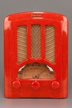 Tomato Red Emerson AU-190 ’Tombstone’ Catalin Radio - Great