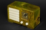 Emerson AX-235 Catalin ’Little Miracle’ 1938 Art Deco Radio in Green