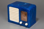 Emerson ’Big Miracle’ BM258 Catalin Radio in Marbleized Blue