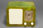 Emerson BM-258 Catalin Radio ’Big Miracle’ in Green