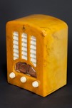 Emerson BT-245 Catalin ”Tombstone” Radio in Yellow + Ivory