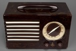 Emerson ’Aristocrat’ Catalin Radio in Marbleized Circassian Onyx