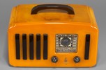 Emerson ’5+1’ EP-375 Catalin Radio in Butterscotch + Rare Brown Handle