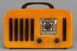 Emerson ’5+1’ EP-375 Catalin Radio in Butterscotch + Rare Brown Handle