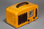 Catalin Emerson ’5+1’ EP-375 Radio in Butterscotch + Rare Brown Handle