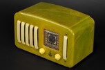 Emerson EP-375 ”5+1” Catalin Radio in Marbleized Green