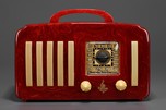 Marbled Oxblood Red Emerson EP-375 &rsquo;5+1&rsquo; Catalin Radio with Handle