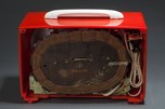 Emerson Red Catalin &rdquo;Patriot&rdquo; 400 Radio Norman Bel Geddes Art Deco Design