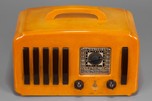 EP375 Emerson 5+1 Catalin Radio in Butterscotch + Brown with Handle