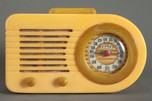 FADA 1000 Catalin Radio &rdquo;Bullet&rdquo; in Yellow + Onyx