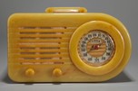 FADA 1000 ’Bullet’ Radio in Translucent Onyx Green Catalin