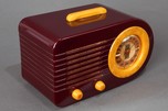 Pre-War FADA 115 &rdquo;Bullet&rdquo; Catalin Radio - Plum + Yellow - Rare