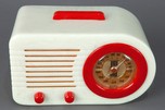 Rare Pre-War FADA 115 ”Bullet” Catalin Radio - White + Red