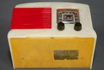 Rare FADA 188 ”All-American” Catalin Radio - Red, White + Blue