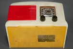 Rare FADA 188 &rdquo;All-American&rdquo; Catalin Radio - Red, White + Blue