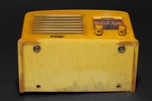 FADA 5F50 / 53 Catalin Radio In Beautiful Yellow and Onyx