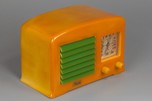 Fada 53 / 5F50 Catalin Radio in Butterscotch + Green