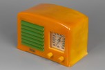 Fada 53 / 5F50 Catalin Radio in Butterscotch + Green