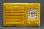 FADA 5f60 &rsquo;Baby Fada&rsquo; Catalin Radio in All Onyx Green