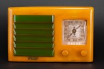 FADA 5F60 Catalin Radio Yellow with Green Insert Grill