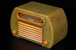 FADA 652 Catalin Radio Onyx + Yellow Insert Grill ’Temple’ - Rare