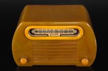 Fada 652 ’Temple’ Catalin Radio in Onyx Green with Yellow Trim