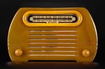 Fada 652 ’Temple’ Catalin Radio in Onyx Green with Yellow Trim
