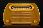 Fada 652 ’Temple’ Catalin Radio in Onyx Green with Yellow Trim