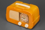 Fada 711 ’Dip-Top’ in Yellow with Ivory Catalin Radio