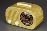 FADA 845 ”Cloud” Radio in Swirled Green Plastic with Ivory Trim