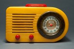 Rare FADA ”All-American” Catalin Bullet Radio Series 200 - Red, White + Blue
