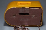Catalin FADA 1000 Radio &rdquo;Bullet&rdquo; in Onyx + Butterscotch