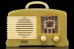 FADA SW-57 / L-56 Catalin Radio in Onyx + Alabaster - Great Deco Design