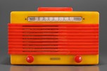 Garod 6AU1 &rsquo;Commander&rsquo; Radio in Yellow with Red Catalin