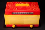 Garod ”Commander” 6AU-1 Catalin Radio in Bright Red with Yellow