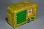 Catalin Emerson AX-235 Radio &rdquo;Little Miracle&rdquo; in Incredible Green Swirl