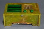 Catalin Emerson AX-235 Radio &rdquo;Little Miracle&rdquo; in Incredible Green Swirl