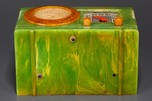 Great Motorola 50XC Radio ’Circle-Grill’ - Marbleized Green + Yellow Catalin