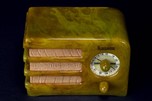 Halson Catalin Radio A5 ’Dwarf’ in Brazilian Onyx Green - Rare