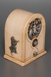 Hudson-Ross ’Three Little Pigs’ Novelty Tube Radio - Scarce