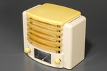 Kadette &rsquo;Classic&rsquo; Radio Model K-11 in Ivory and Yellow Plaskon - Scarce