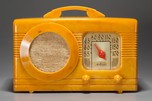 Motorola Radio 50XC Catalin ’Circle Grille’ in Marbleized Yellow